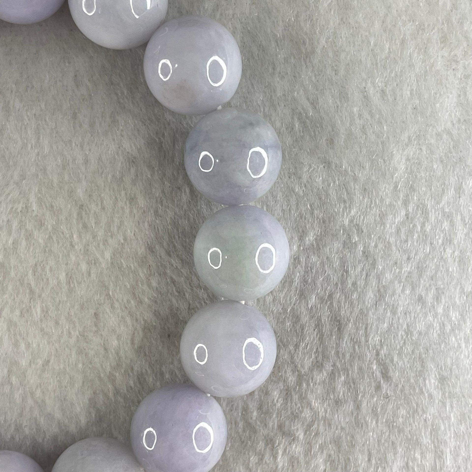 Type A Lavender Jadeite Beads Bracelet 52.68g 15.5cm 12.5mm 16 Beads - Huangs Jadeite and Jewelry Pte Ltd