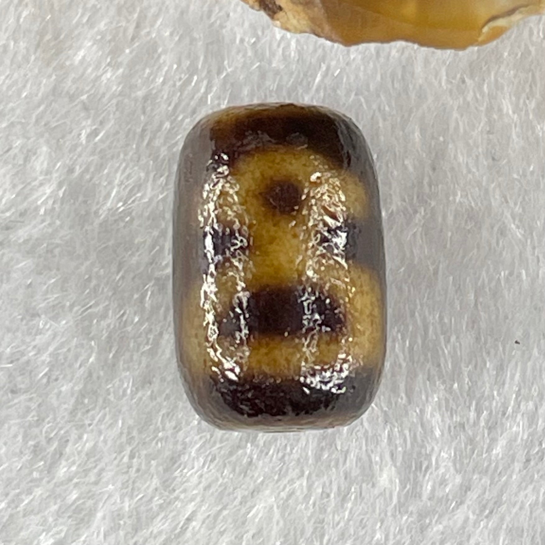 Natural Powerful Tibetan Old Oily Agate Double Cai Shen God of Fortune Dzi Bead Heavenly Master (Tian Zhu) 双财神爷天珠 1.59g 12.9 by 8.5mm - Huangs Jadeite and Jewelry Pte Ltd