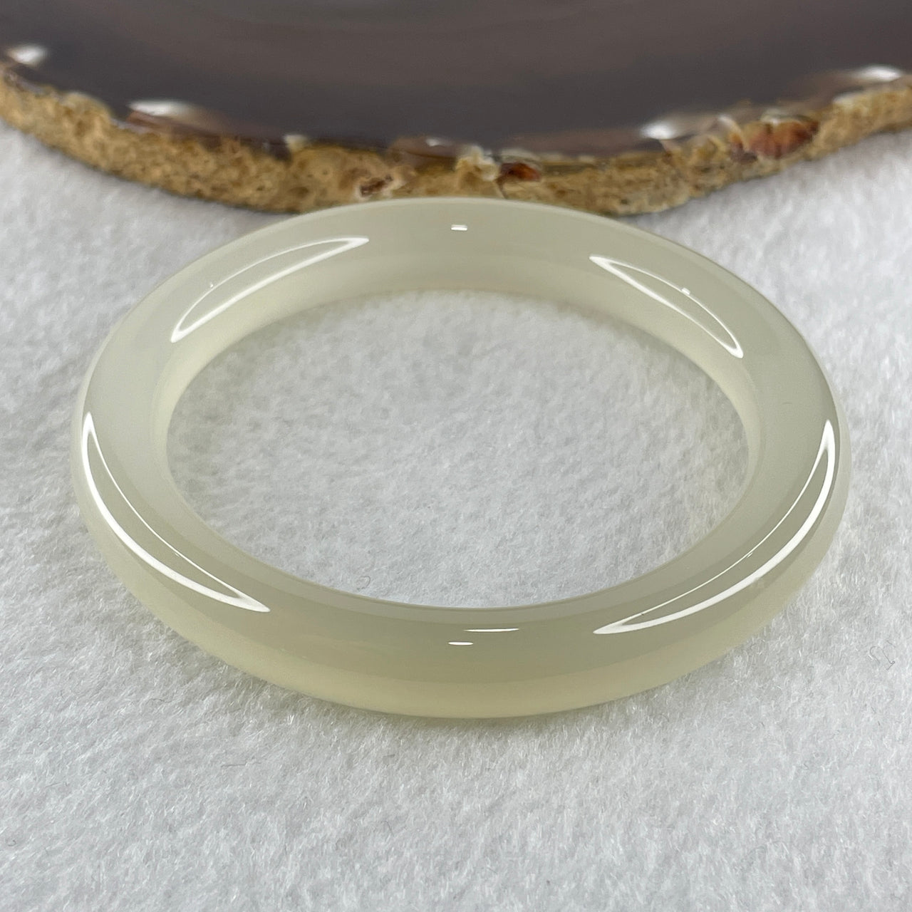 Natural Light Yellow Agate Bangle 39.48g Internal Diameter 57.0mm 9.8 by 10.0mm (Perfect)