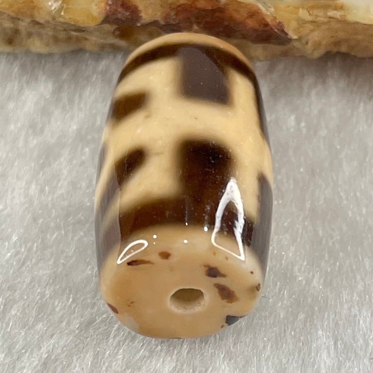 Natural Powerful Tibetan Old Oily Agate Patina Guiren Tairen Human Dzi Bead Totem Amulet Heavenly Master (Tian Zhu) 贵人天诛 4.67g 19.9 by 11.7mm - Huangs Jadeite and Jewelry Pte Ltd