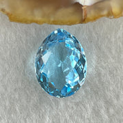 Natural Sky Blue Topaz Oval Shape 9.98ct 14.9 by 11.2 by 7.3mm - Huangs Jadeite and Jewelry Pte Ltd