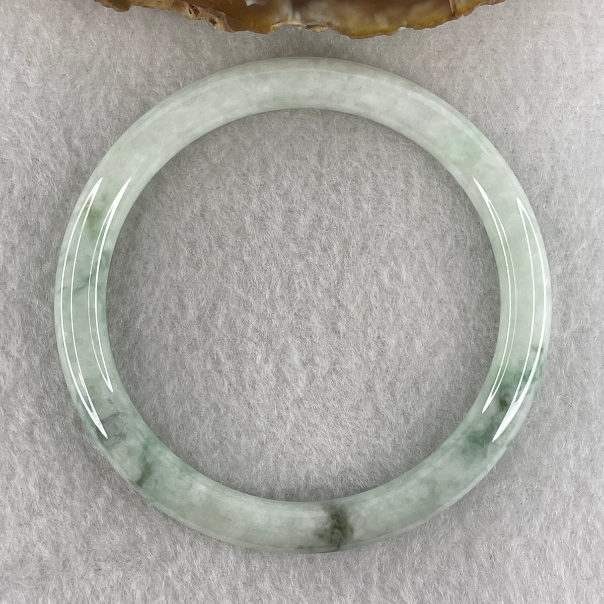 Natural Type A Light Green and Green Piao Hua Jadeite Full Round Ding Dang Bangle 22.98g Inner Diameter 54.0mm 6.5 by 7.0mm (Slight Internal Line) - Huangs Jadeite and Jewelry Pte Ltd