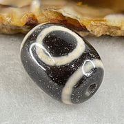 Natural Powerful Tibetan Old Oily Agate 1 Eye With Swastika Dzi Bead (Hotu Dzi) 4.58g 17.5 by 13.0mm - Huangs Jadeite and Jewelry Pte Ltd