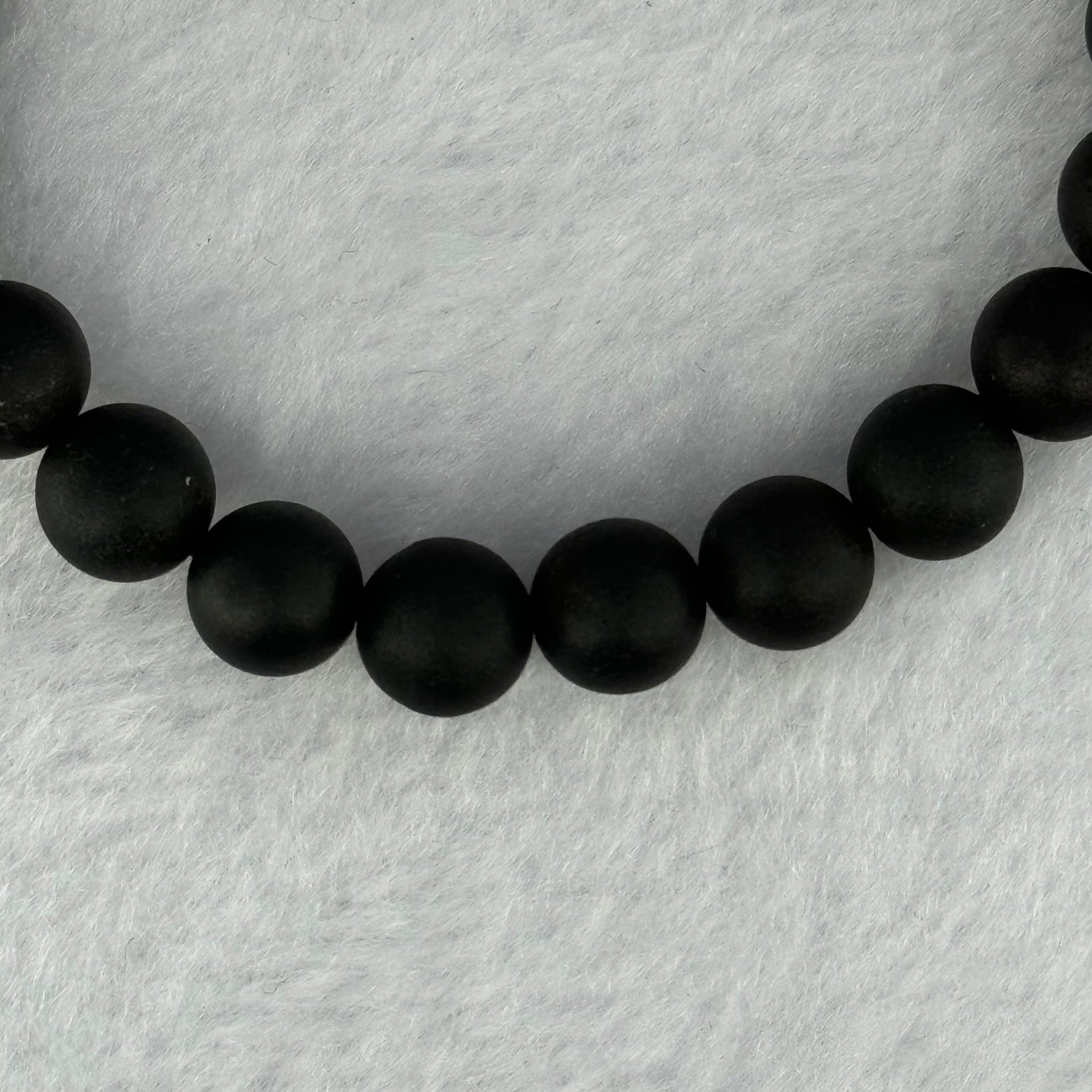Natural Dark Matt Black Amber Beads Bracelet 天然大黑天翁琥珀手链 6.95g 15cm 8.4mm 22 Beads - Huangs Jadeite and Jewelry Pte Ltd