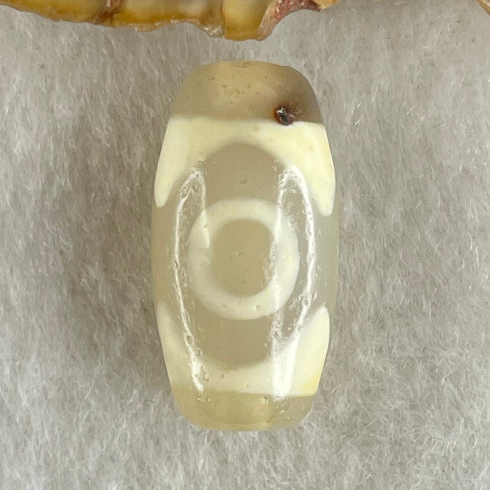 Natural Powerful Tibetan Old Oily Agate 3 Eyes Dzi Bead Heavenly Master (Tian Zhu) 三眼天诛 3.25g 20.4 by 10.5mm - Huangs Jadeite and Jewelry Pte Ltd