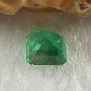 Natural Colombia Green Emerald (Beryl) Cut-Cornered Rectangular step cut 0.83ct 5.4 by 4.9 by 4.3mm - Huangs Jadeite and Jewelry Pte Ltd