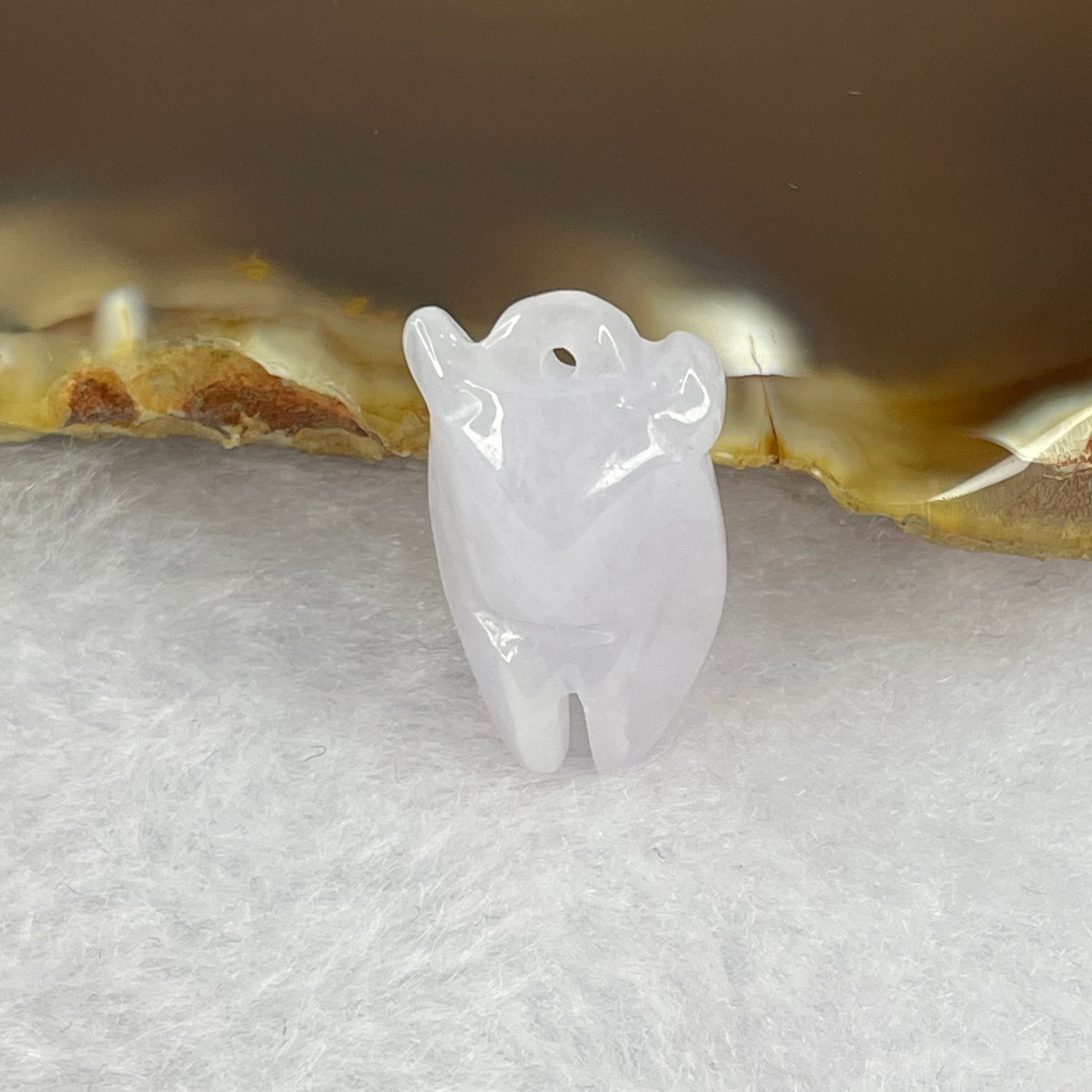 Type A Light Lavender Icy Jadeite Cicada 20.5 by 12.0 by 6.1 mm 2.30g - Huangs Jadeite and Jewelry Pte Ltd