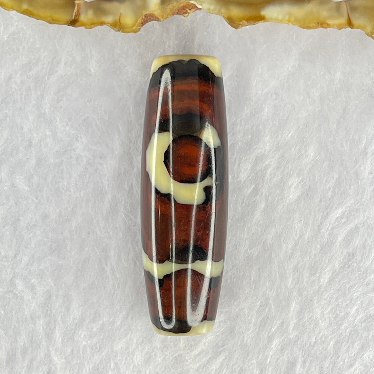 Natural Powerful Tibetan Old Oily Agate Sky Door Serenity 1 Eye Dzi Bead Heavenly Master (Tian Zhu) 一眼天诛 8.65g 37.7 by 12.0mm - Huangs Jadeite and Jewelry Pte Ltd