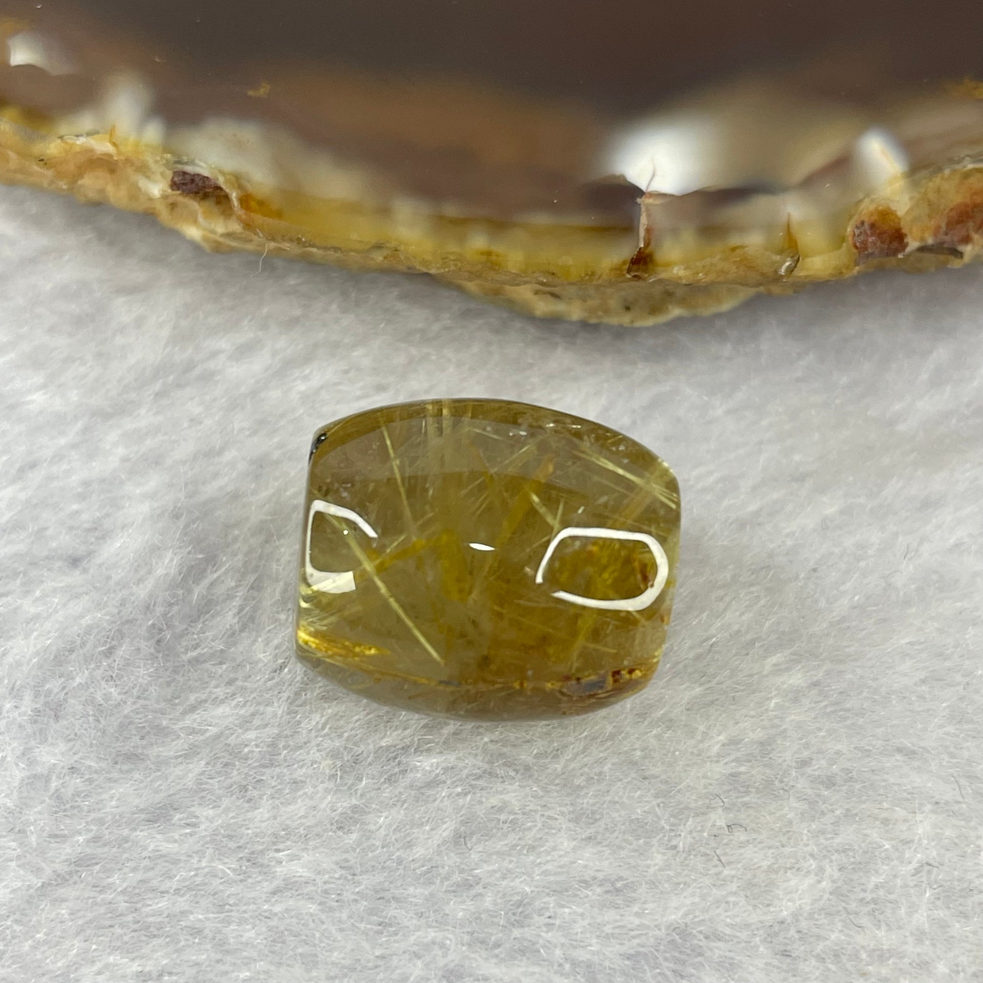 Good Grade Natural Golden Rutilated Quartz Crystal Lulu Tong Barrel 天然金顺发晶水晶露露通桶 3.91g 14.4 by 12.6mm - Huangs Jadeite and Jewelry Pte Ltd