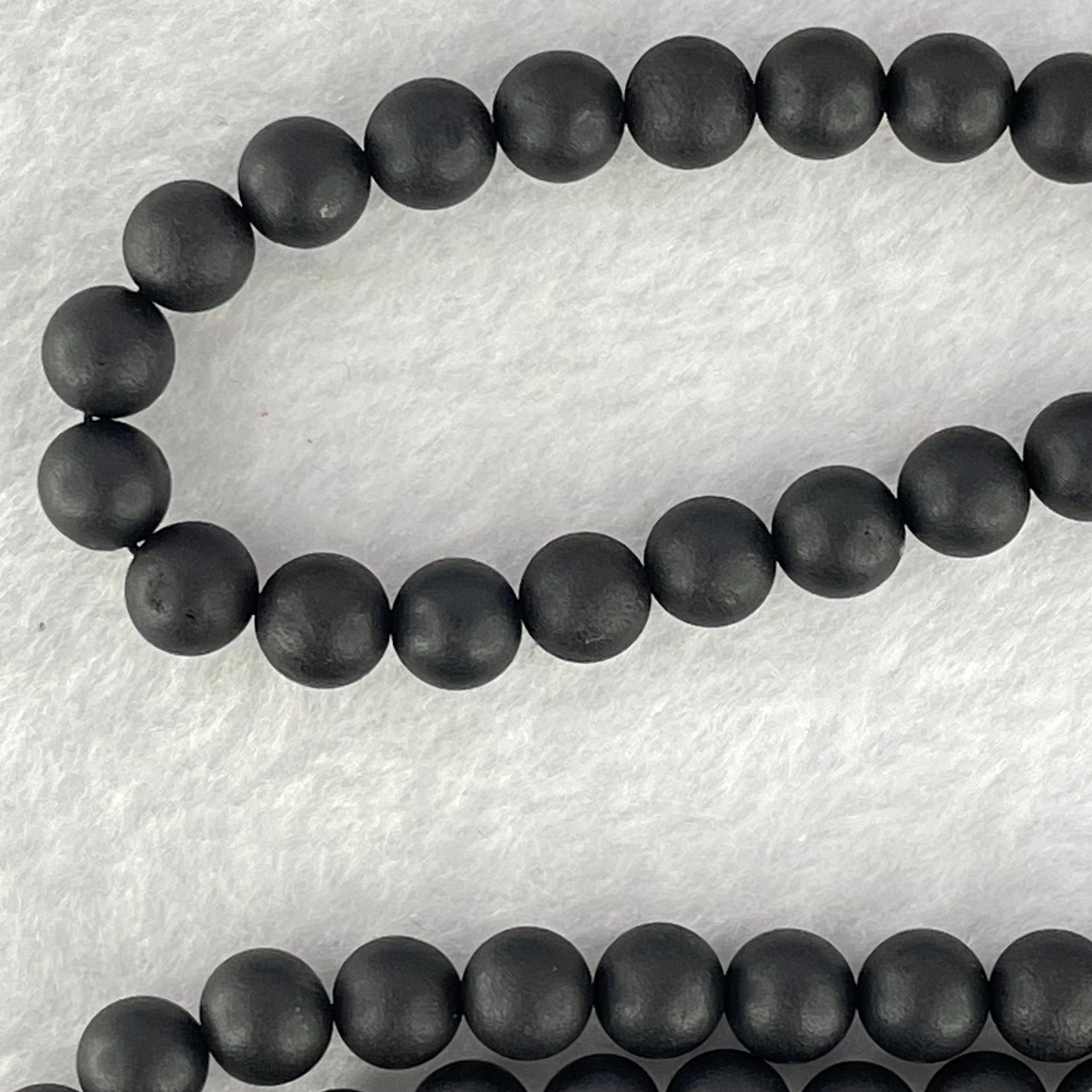 Natural Matt Black Gold King Amber Beads Necklace 天然黑金翁王琥珀项链 20.72g 72cm 6.9mm 108 Beads - Huangs Jadeite and Jewelry Pte Ltd