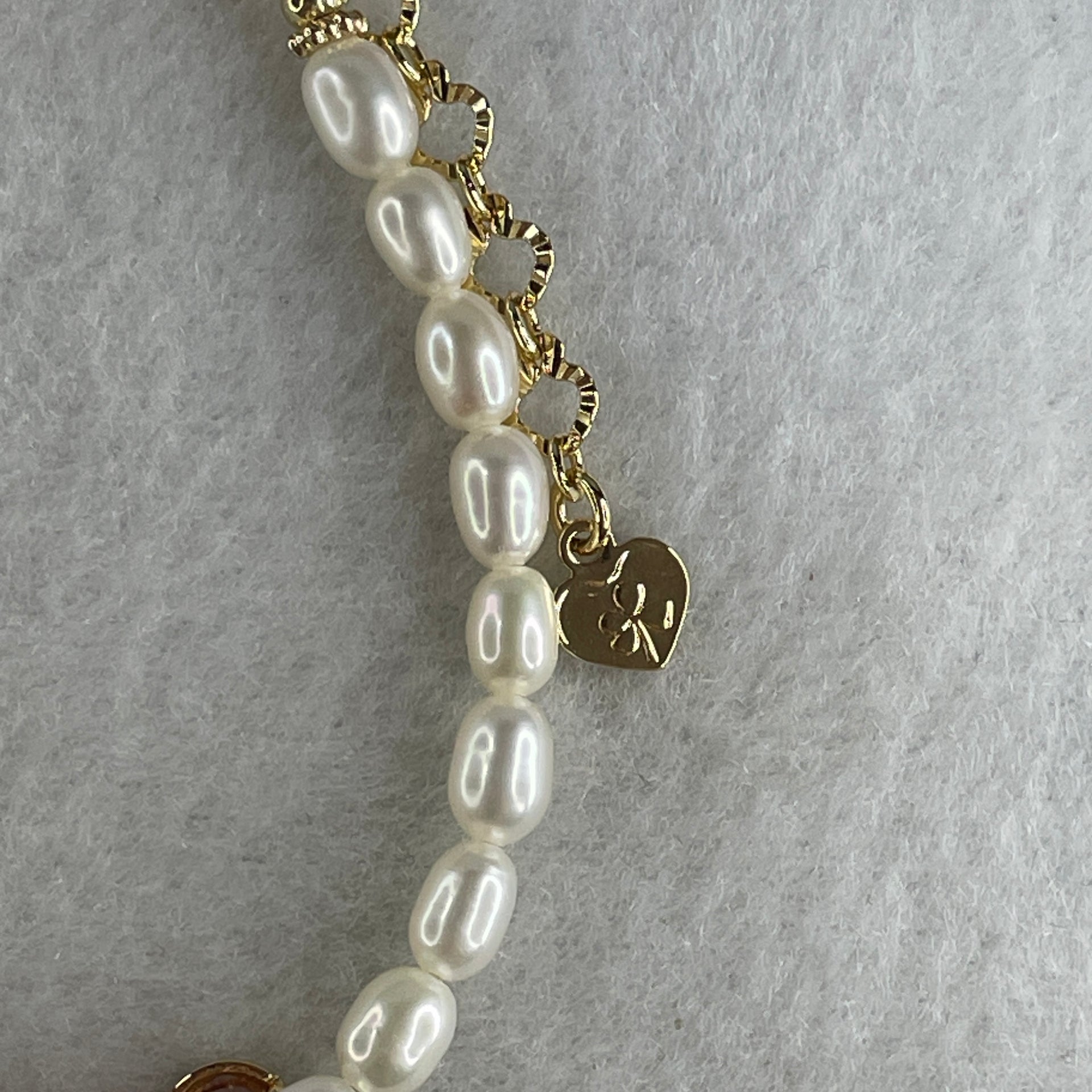 Natural Powerful Tibetan Old Oily Agate Sky Door Serenity 1 Eye Dzi Bead with Faux Pearl Bracelet 7.97g 14-18cm 19.9 by 7.8mm - Huangs Jadeite and Jewelry Pte Ltd