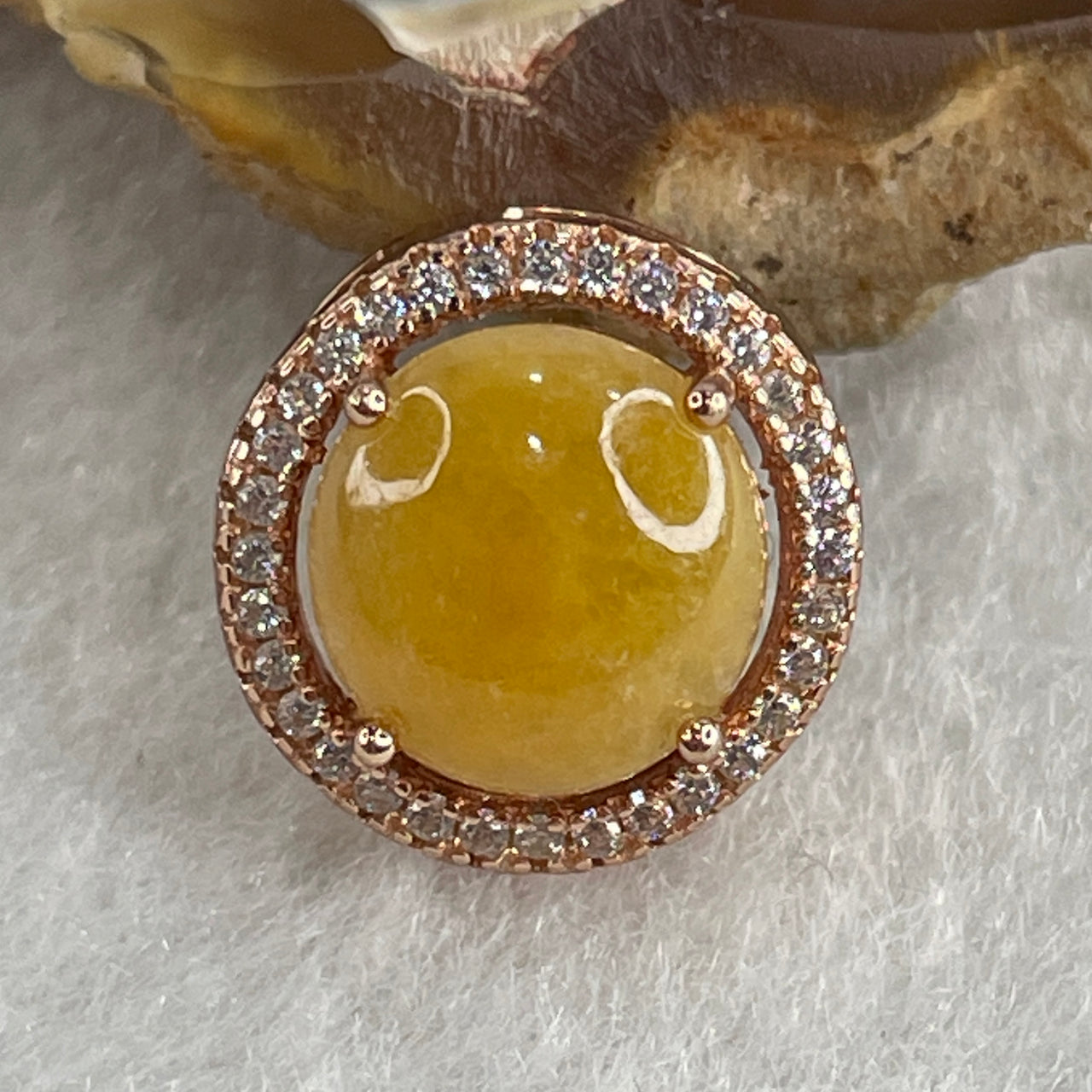 Type A Yellow Jadeite Pendant with Cubic Zirconia in S925 Sliver Gold Plated 2.06g 9.3 by 3.5mm