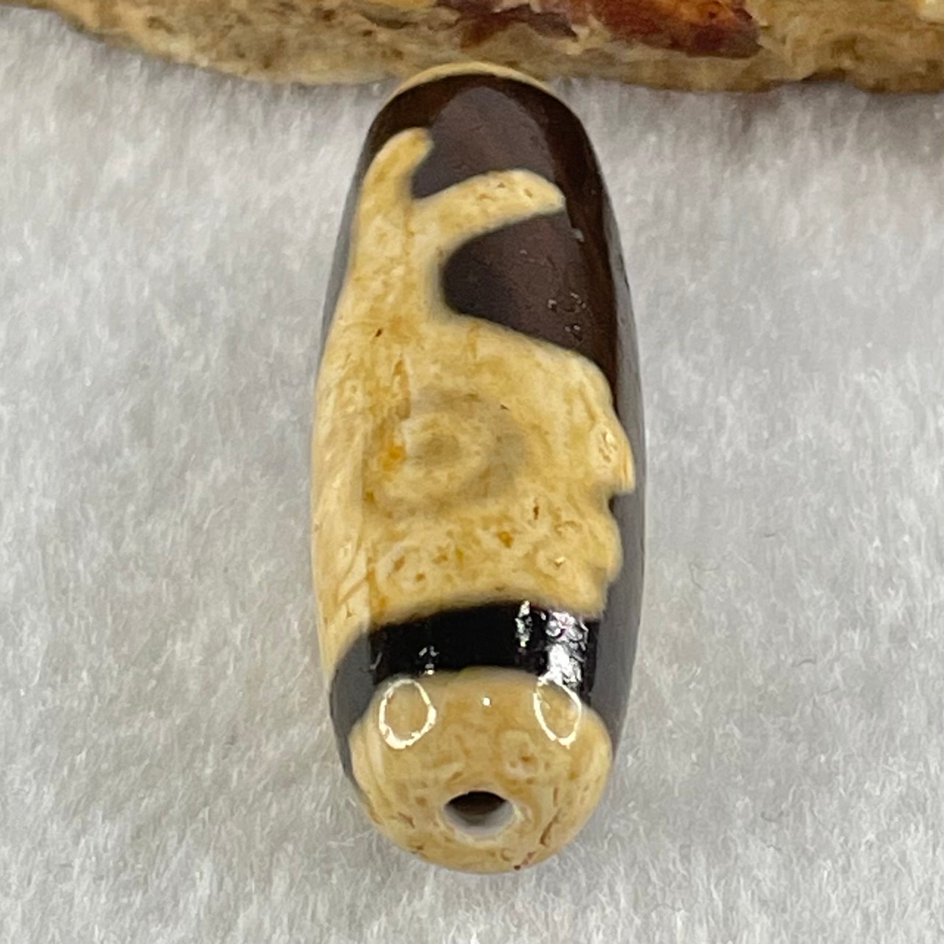 Natural Powerful Tibetan Old Oily Agate Pig Dzi Bead Heavenly Master (Tian Zhu) 猪天珠 9.38g 38.4 by 12.6mm - Huangs Jadeite and Jewelry Pte Ltd