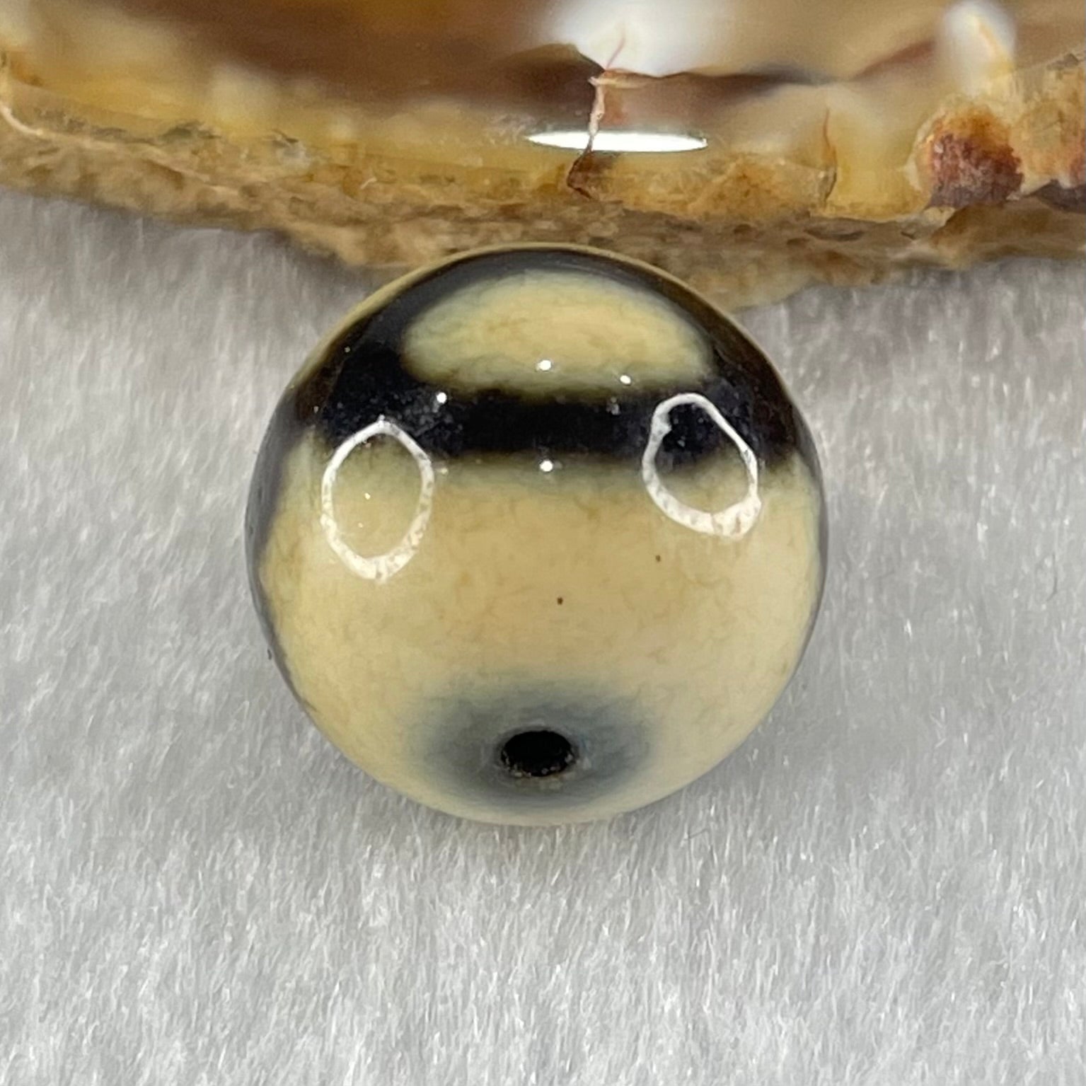 Natural Powerful Tibetan Old Oily Yellowish White with Black Agate 3 Eyes Dzi Bead Heavenly Master (Tian Zhu) 三眼天诛 4.06g 14.5mm - Huangs Jadeite and Jewelry Pte Ltd