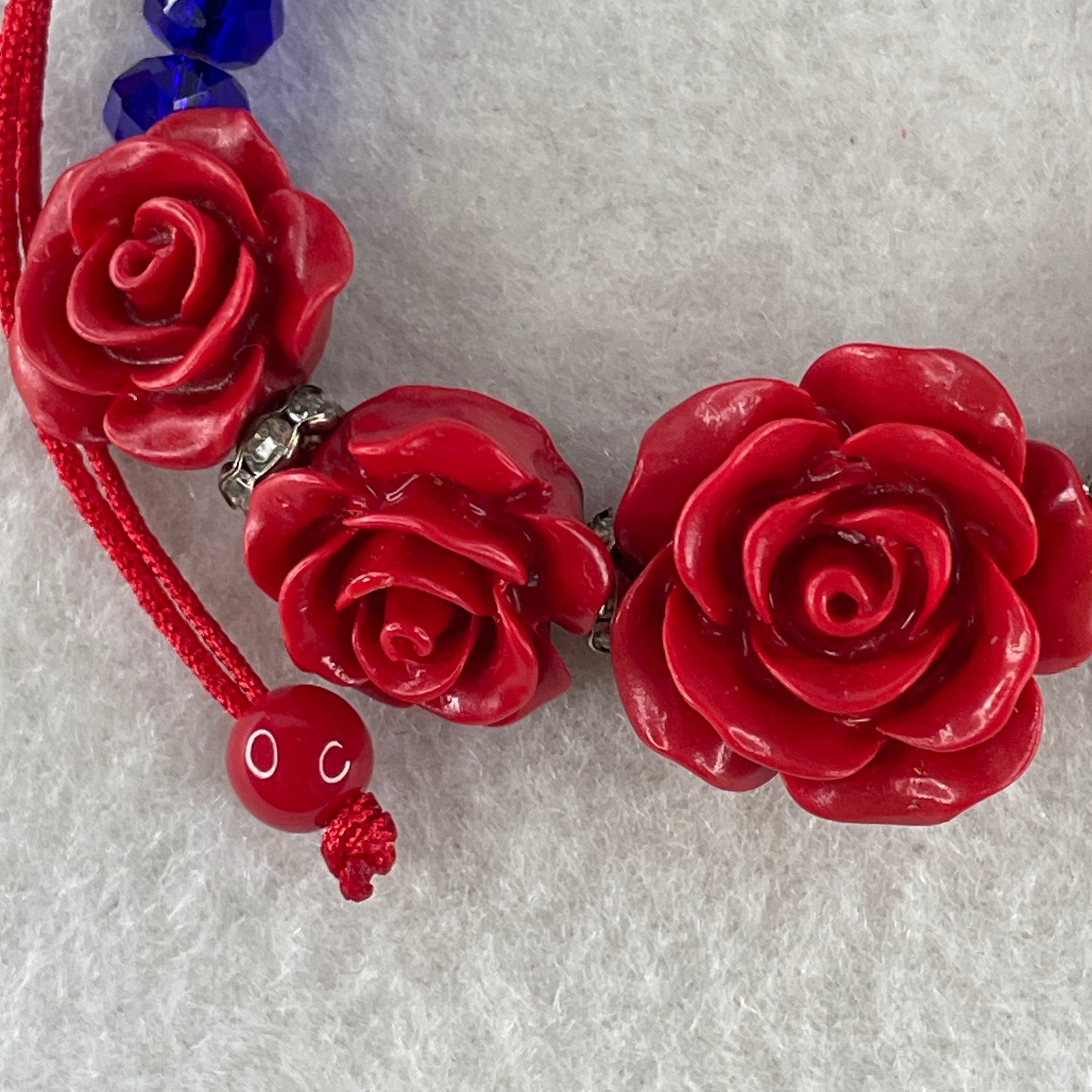 Red Clay Flower with Blue Man Made Bracelet 9.50g 1 bead-18.5 by 10.1mm -4 beads 15.2 by 8.1mm - Huangs Jadeite and Jewelry Pte Ltd