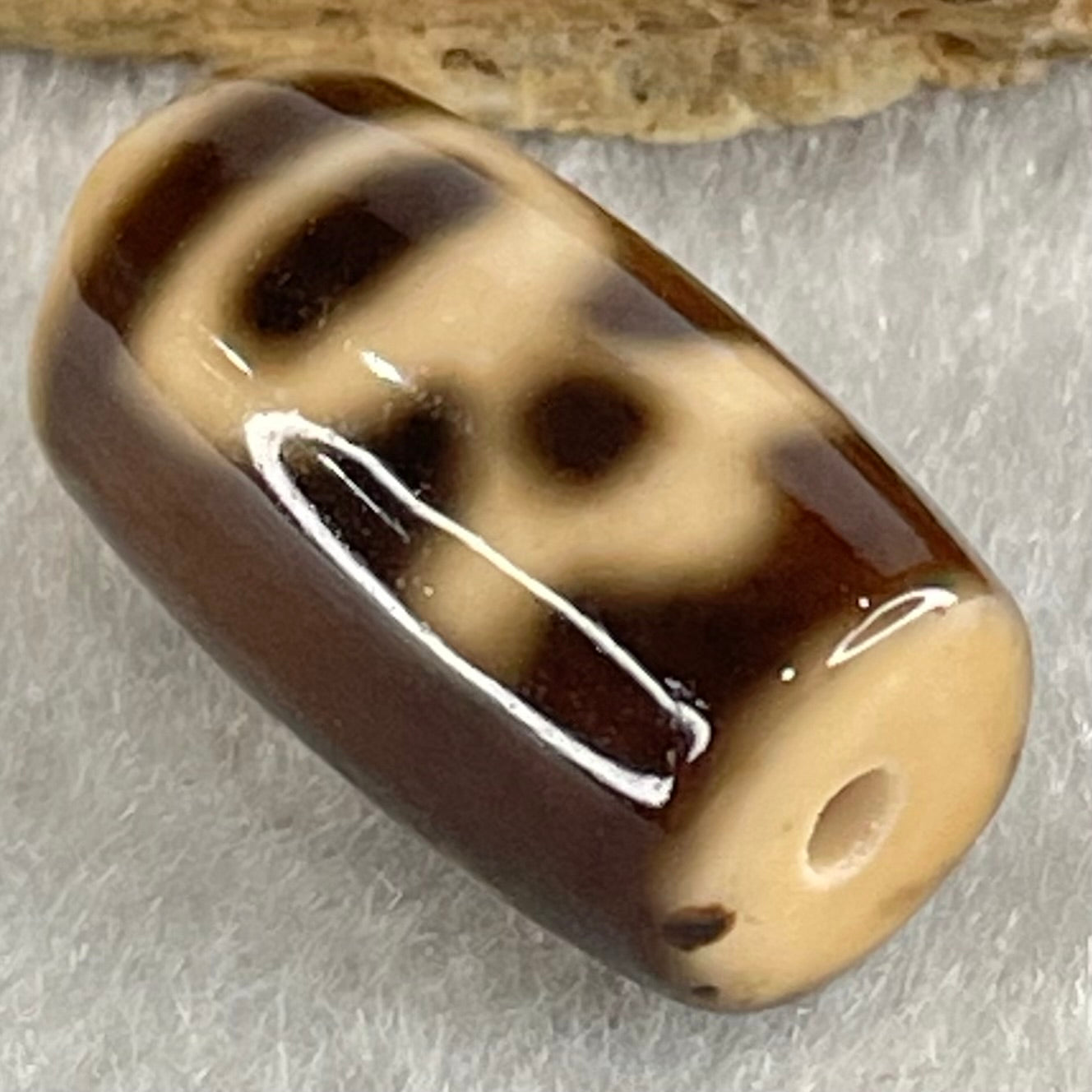 Natural Powerful Tibetan Old Oily Agate Double Cai Shen Dzi Bead Heavenly Master (Tian Zhu) 双财神长天珠 4.57g 19.5 by 11.7mm - Huangs Jadeite and Jewelry Pte Ltd