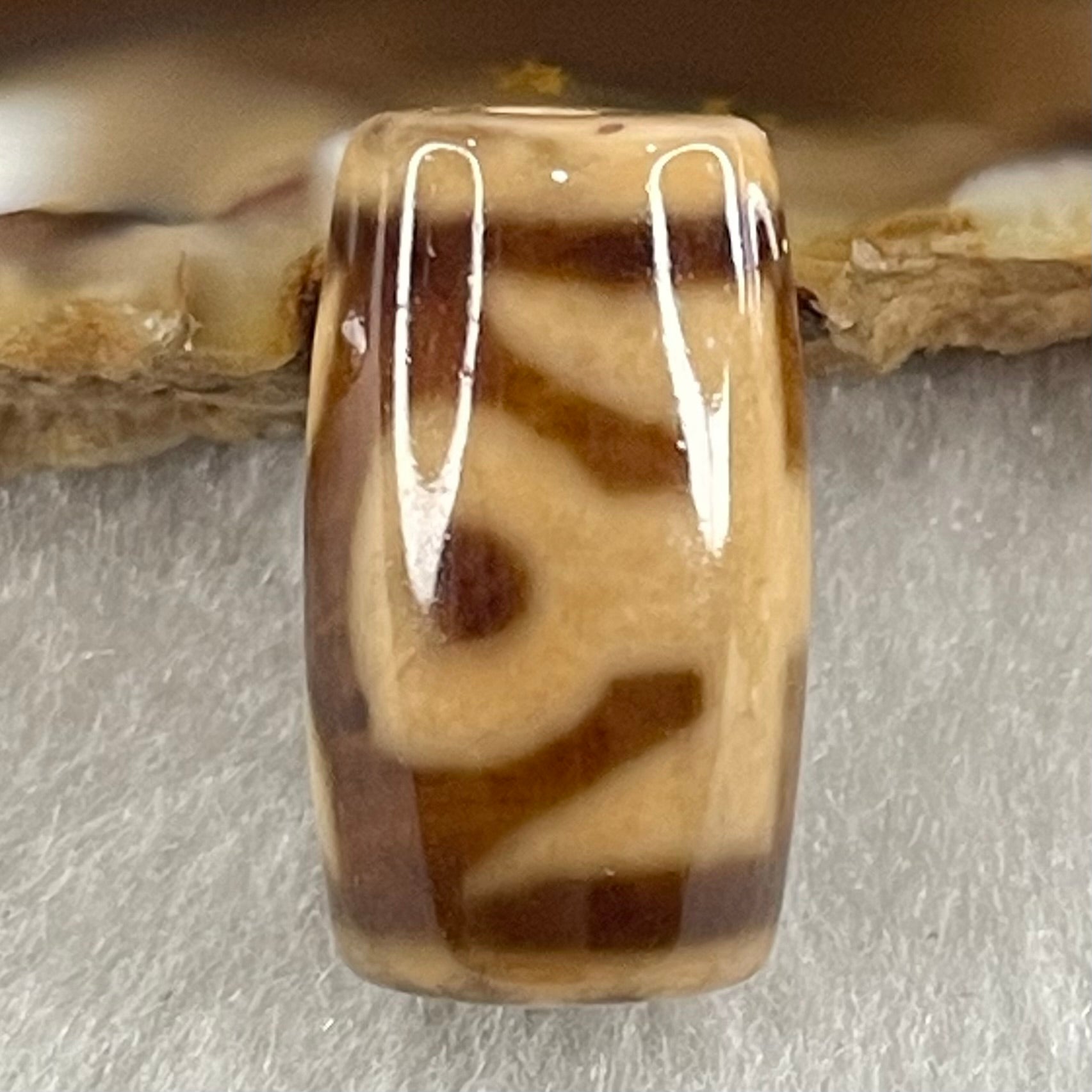 Natural Powerful Tibetan Old Oily Agate Patina Guiren Tairen Human Dzi Bead Totem Amulet Heavenly Master (Tian Zhu) 贵人天诛 4.68g 19.9 by 11.7mm - Huangs Jadeite and Jewelry Pte Ltd