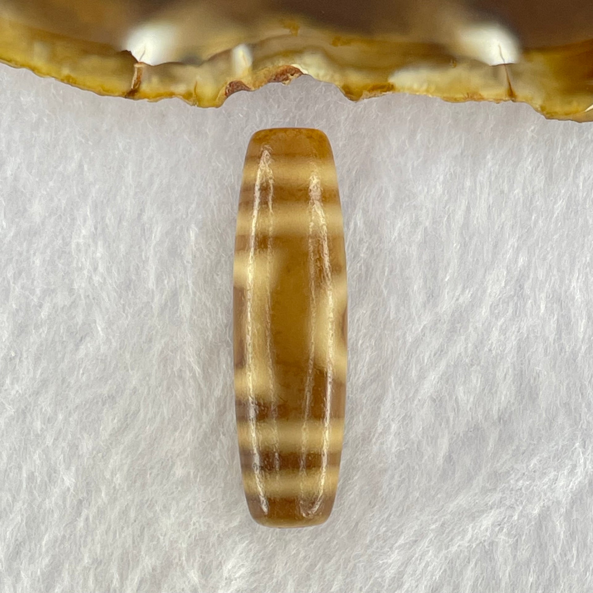 Natural Powerful Tibetan Old Oily Agate Sky Door Serenity 1 Eye Dzi Bead Heavenly Master (Tian Zhu) 一眼天诛 7.74g 38.8 by 11.5mm - Huangs Jadeite and Jewelry Pte Ltd