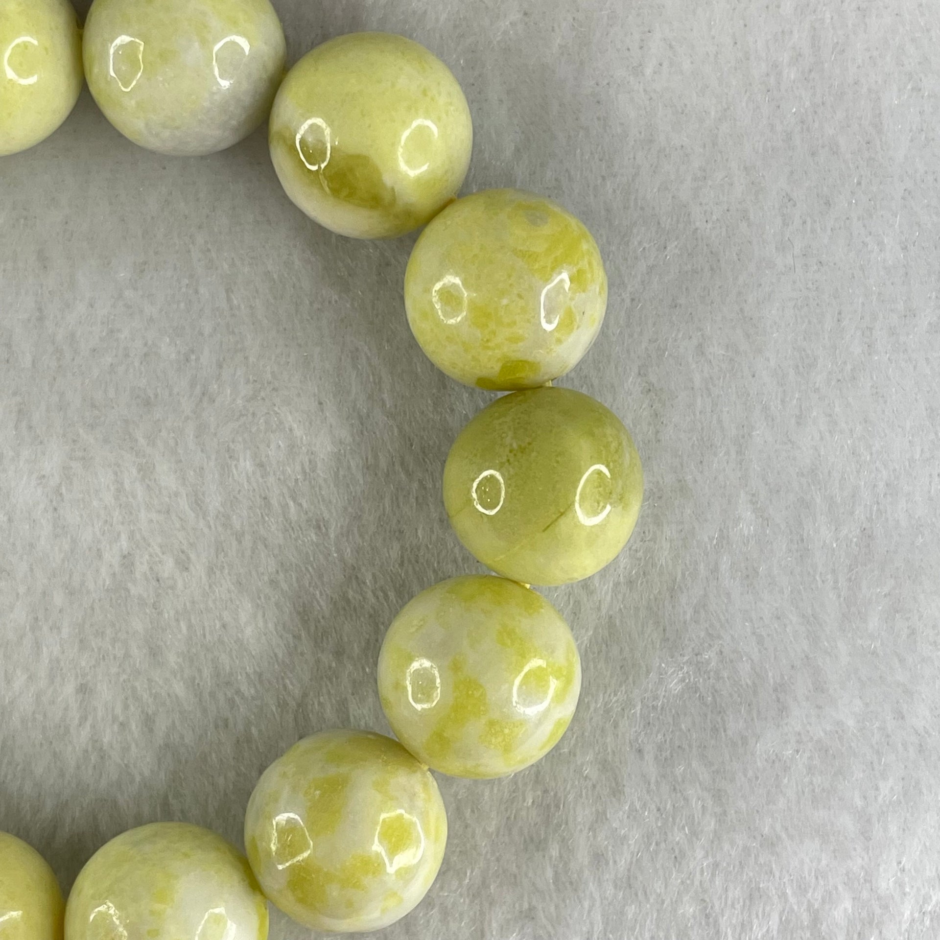 Natural Green Serpentine Jade Beads Bracelet 天然黄山玉手链 54.12g 15cm 14.1mm 14 Beads - Huangs Jadeite and Jewelry Pte Ltd