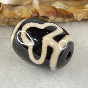 Natural Powerful Tibetan Old Oily Agate Double Bodhi Tree Dzi Bead Heavenly Master (Tian Zhu) 菩提树天珠 4.76g 17.7 by 13.4mm - Huangs Jadeite and Jewelry Pte Ltd