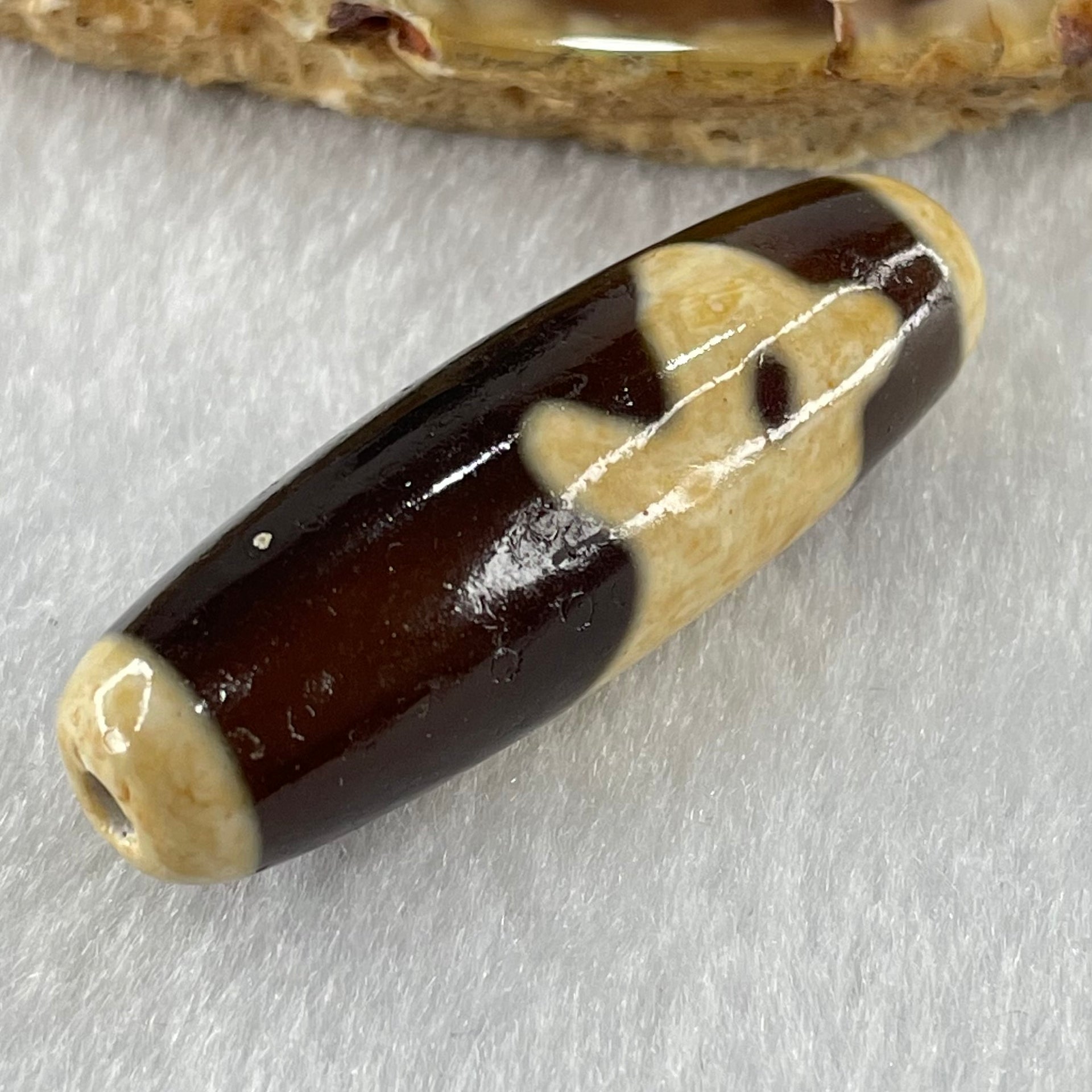 Natural Powerful Tibetan Old Oily Agate Rat Dzi Bead Heavenly Master (Tian Zhu) 鼠天珠 9.55g 39.3 by 12.5mm - Huangs Jadeite and Jewelry Pte Ltd