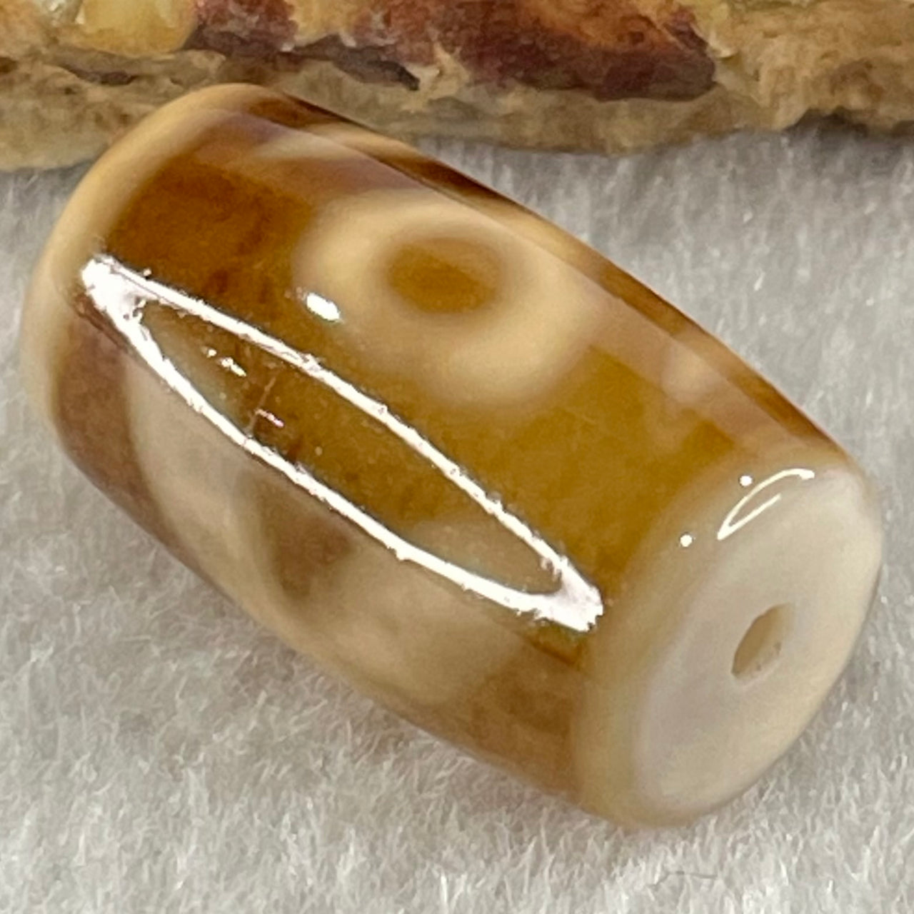 Natural Powerful Tibetan Old Oily Agate Patina Guiren Tairen Human Dzi Bead Totem Amulet Heavenly Master (Tian Zhu) 贵人天诛 4.82g 19.9 by 11.8mm - Huangs Jadeite and Jewelry Pte Ltd