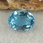 Natural Sky Blue Topaz Oval Shape 9.55ct 13.8 by 10.6 by 8.0mm - Huangs Jadeite and Jewelry Pte Ltd
