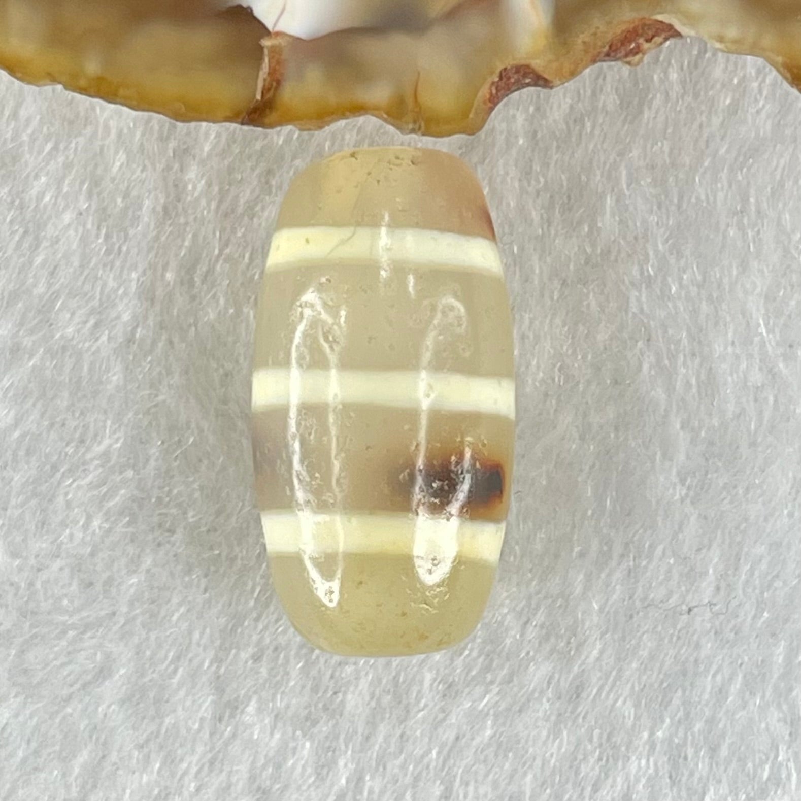 Natural Powerful Tibetan Old Oily Agate 3-Lines Dzi Bead Heavenly Master (Tian Zhu) 三行天诛 3.37g 20.1 by 10.5mm - Huangs Jadeite and Jewelry Pte Ltd