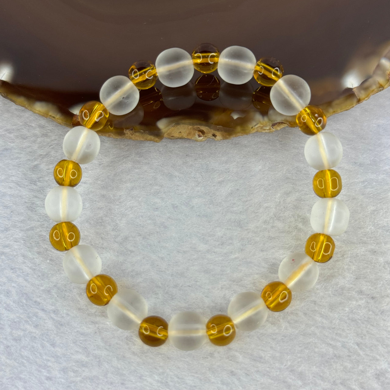 Amazon frosted crystal bracelet glass bead bracelet 亚马逊磨砂水晶手串玻璃珠手链 12.72g 8.1 by. 6.1 mm 26 Beads - Huangs Jadeite and Jewelry Pte Ltd