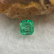 Natural Colombia Green Emerald (Beryl) Cut-Cornered Rectangular step cut 0.68ct 4.9 by 4.9 by 3.8mm - Huangs Jadeite and Jewelry Pte Ltd