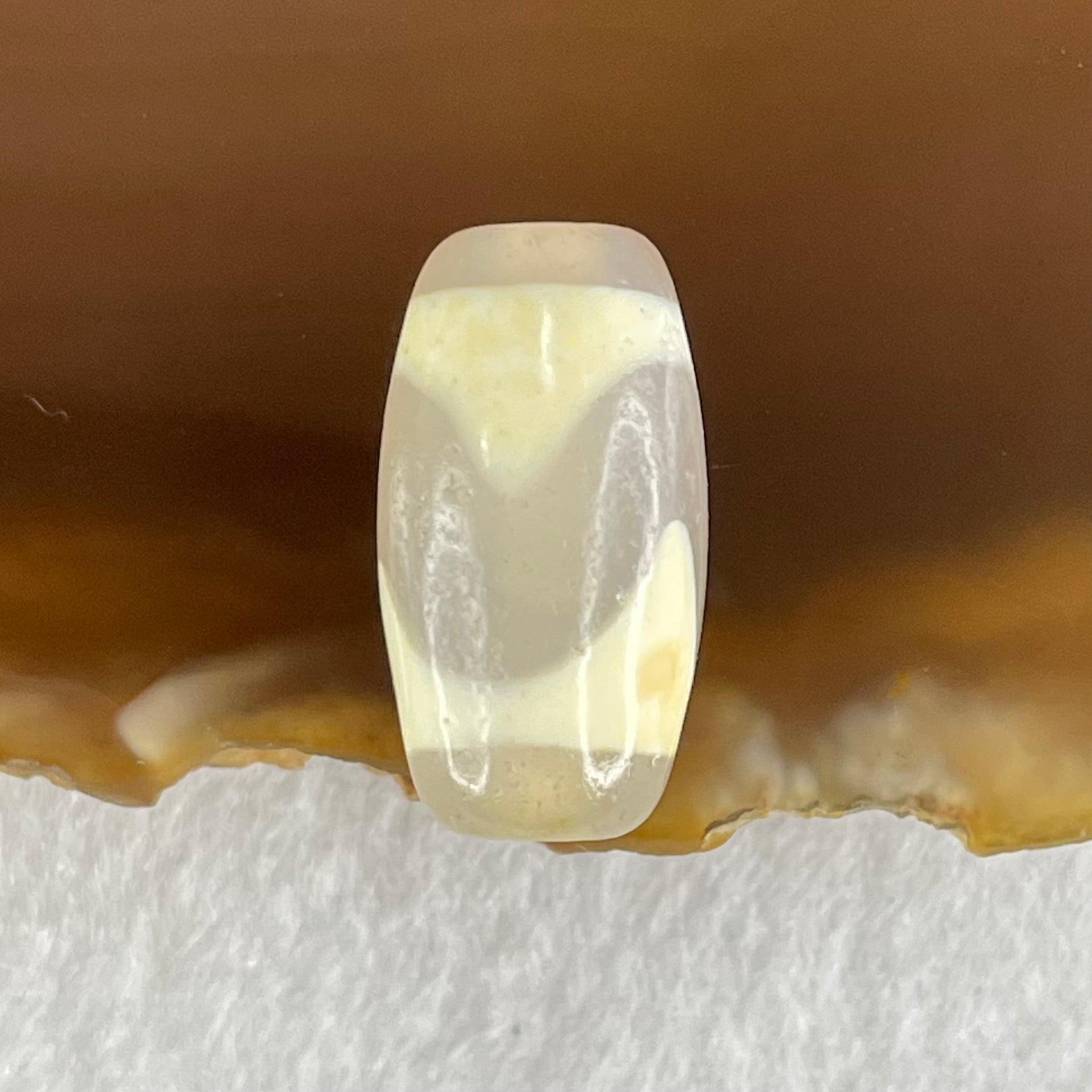 Natural Powerful Tibetan Old Oily Agate Tiger Tooth Daluo Dzi Bead Heavenly Master (Tian Zhu) 虎呀天诛 3.40g 20.1 by 10.0mm - Huangs Jadeite and Jewelry Pte Ltd