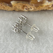 0.5 Ct Colourless Round Brilliant Diameter 5.0mm D VVS1 Excellent Cut Excellent Polish Excellent Symmetry None Florescence Moissanite in S925 Silver Earrings GRA 218444636 - Huangs Jadeite and Jewelry Pte Ltd