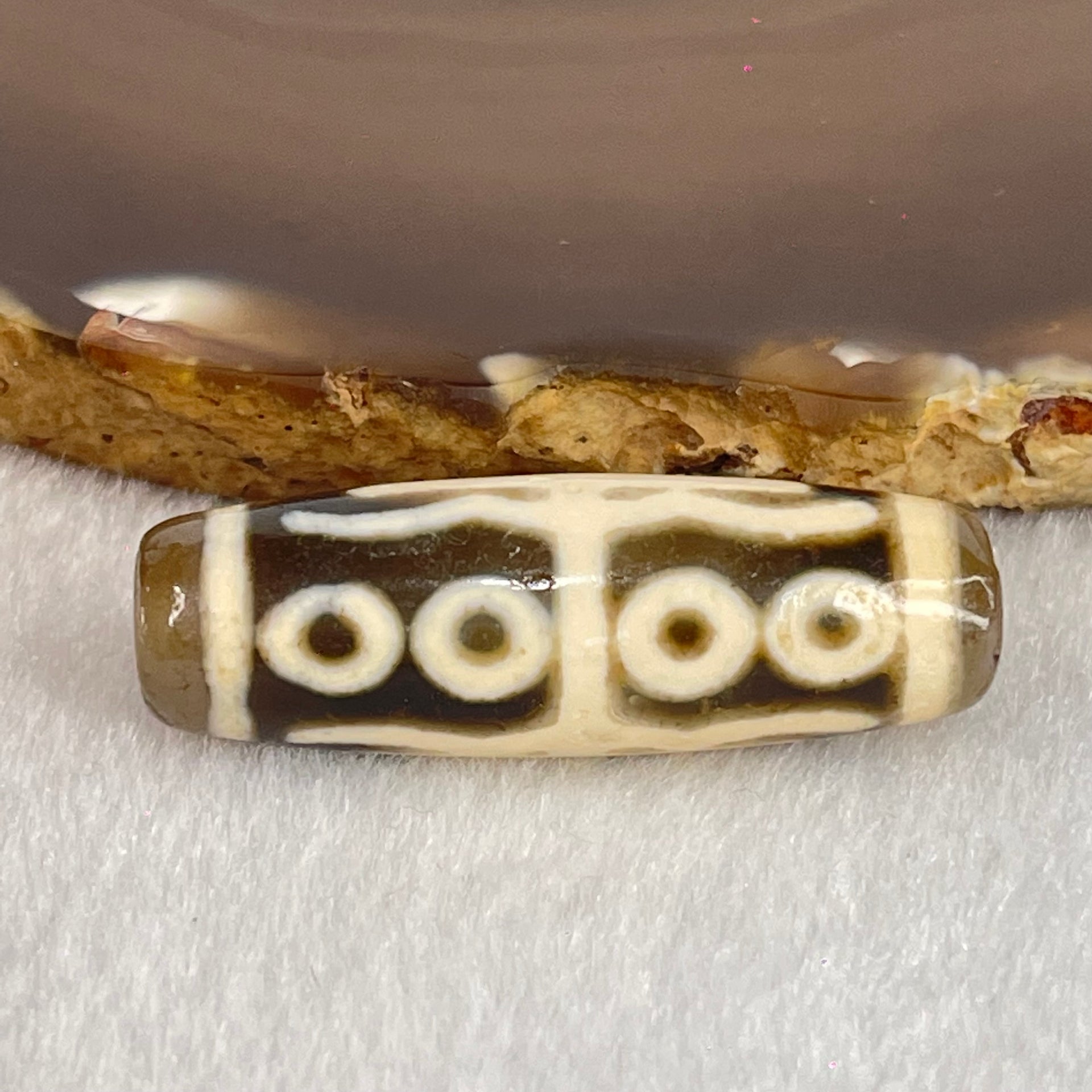 Natural Powerful Tibetan Old Oily Agate Water Lines 8 Eyes Dzi Bead Heavenly Master (Tian Zhu) 水纹八眼天诛 9.63g 38.4 by 12.6mm - Huangs Jadeite and Jewelry Pte Ltd