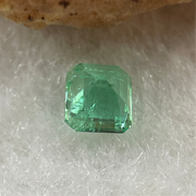 Natural Colombia Vivid Green Emerald (Beryl) Cut-Cornered Square Step cut 0.40ct 4.2 by 4.0 by 3.4mm - Huangs Jadeite and Jewelry Pte Ltd