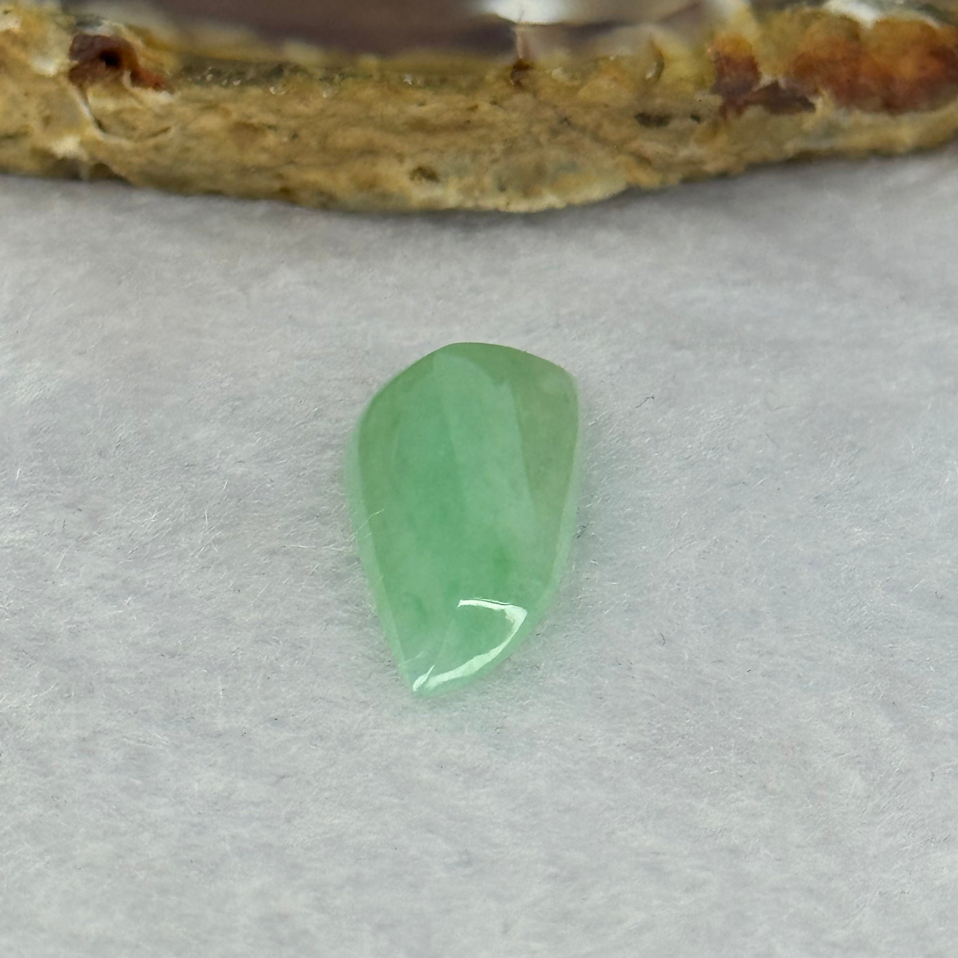 Type A Semi Icy Apple Green Jadeite Jade Stone For Setting 7.35ct 22.9 by 9.8 by 4.6mm - Huangs Jadeite and Jewelry Pte Ltd