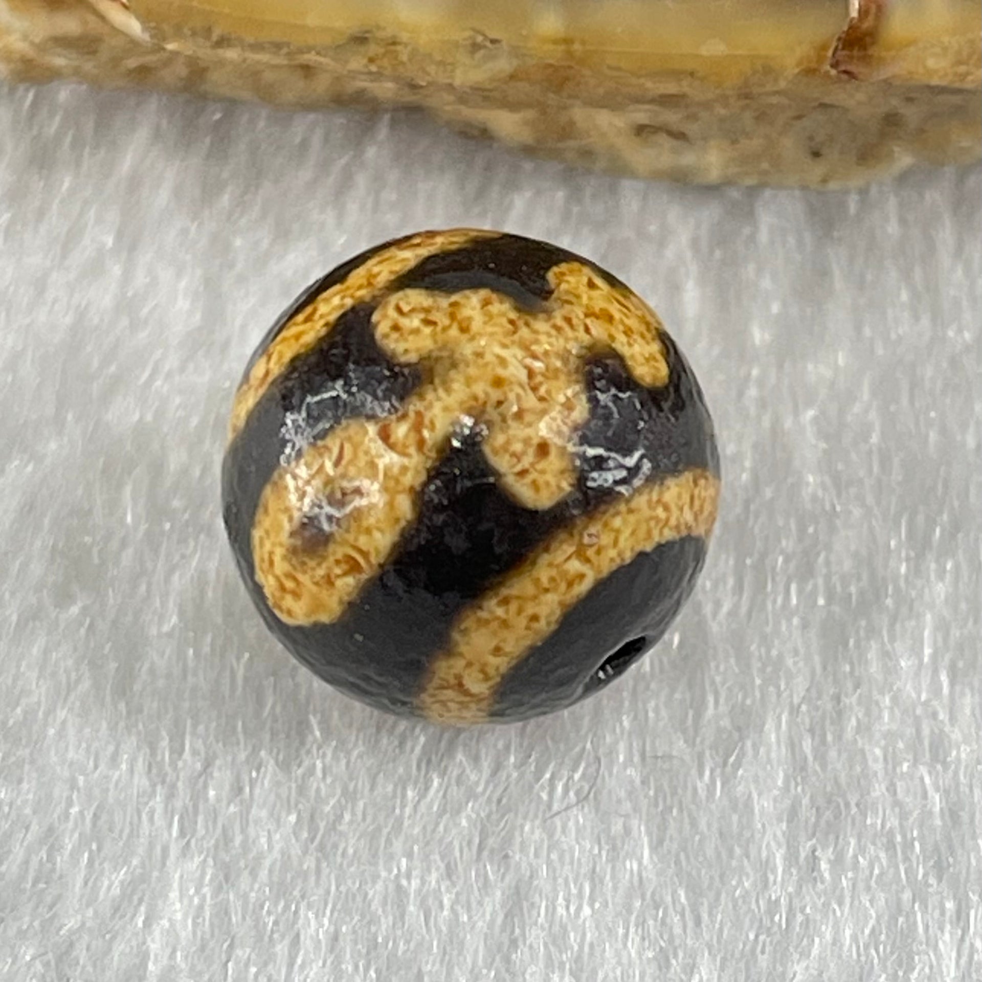 Natural Powerful Tibetan Old Oily Agate Patina Guiren Tairen Human Dzi Bead Totem Amulet Heavenly Master (Tian Zhu) 贵人天诛 15.3g 10.4 by 10.6mm - Huangs Jadeite and Jewelry Pte Ltd