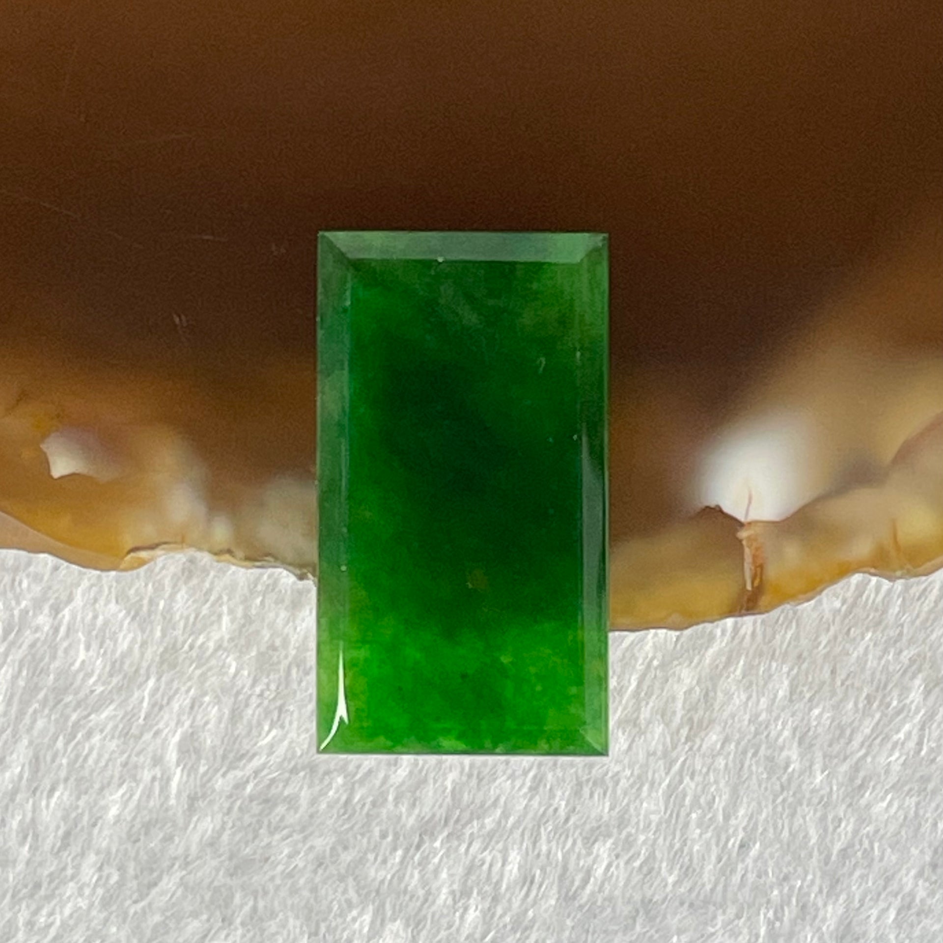 Rare Good Grade Type A Old Mine Spicy Green Jadeite Rectangle Wu Shi Pai Stone Setting 1.44g 20.1 by 11.2 by 2.2mm - Huangs Jadeite and Jewelry Pte Ltd