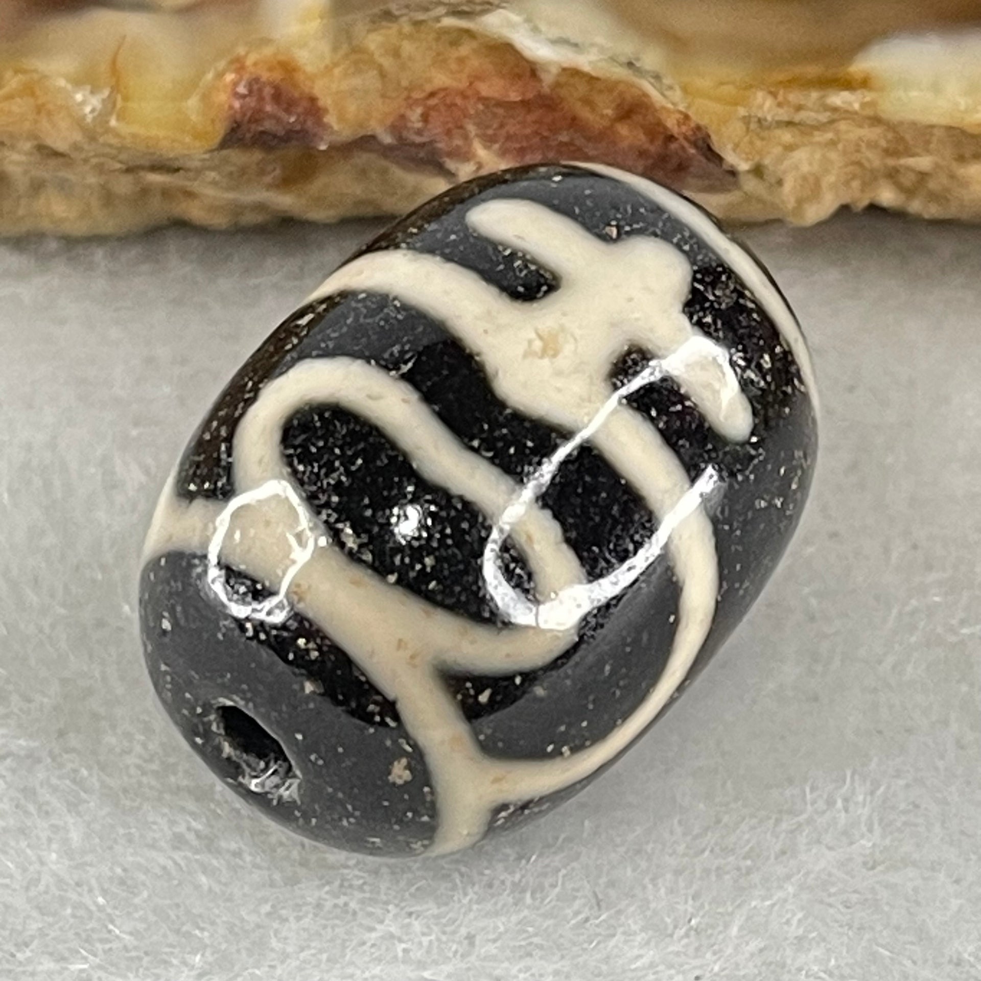 Natural Powerful Tibetan Old Oily Agate Double Nectar Vessel Dzi Bead Heavenly Master (Tian Zhu) 花蜜容器眼天珠 4.76g 17.7 by 13.1mm - Huangs Jadeite and Jewelry Pte Ltd