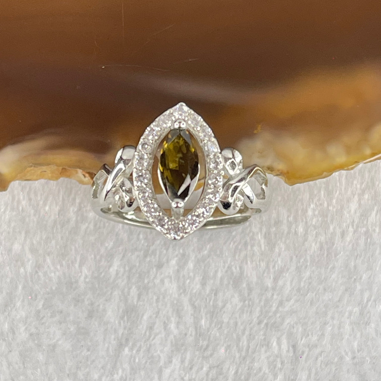 Natural Smoky Quartz with Crystals In S925 Sliver Ring (Adjustable Size) 1.89g 8.6 by 3.7mm - Huangs Jadeite and Jewelry Pte Ltd