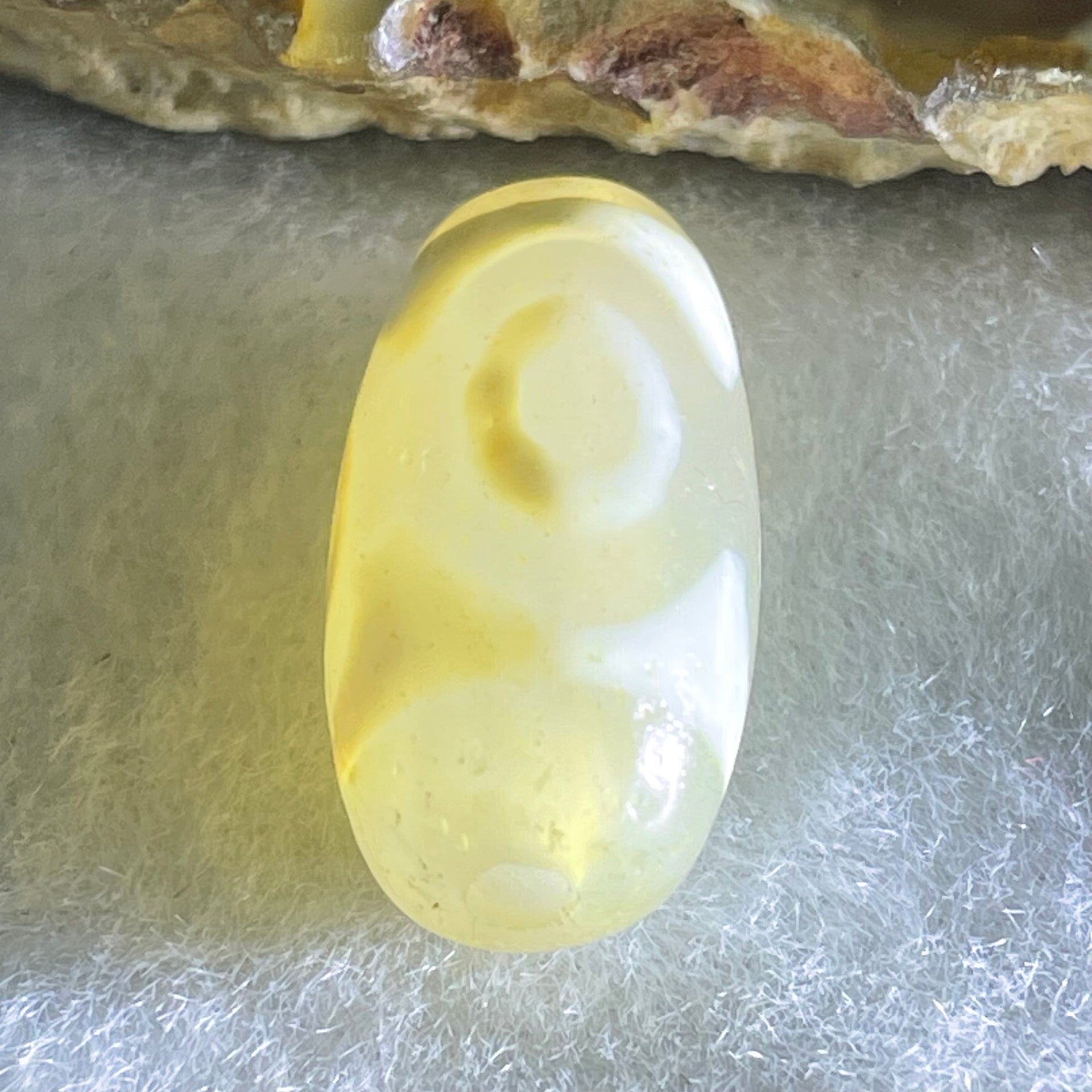 Natural Powerful Tibetan Old Oily Agate 3 Eyes Dzi Bead Heavenly Master (Tian Zhu) 三眼天诛 2.94g 19.6 by 10.0mm - Huangs Jadeite and Jewelry Pte Ltd