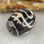 Natural Powerful Tibetan Old Oily Agate Double Nectar Vessel Dzi Bead Heavenly Master (Tian Zhu) 花蜜容器眼天珠 4.71g 17.4 by 13.3mm - Huangs Jadeite and Jewelry Pte Ltd