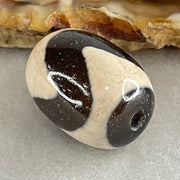 Natural Powerful Tibetan Old Oily Agate Tiger Tooth Daluo Dzi Bead Heavenly Master (Tian Zhu) 虎呀天诛 4.83g 17.5 by 13.3mm - Huangs Jadeite and Jewelry Pte Ltd