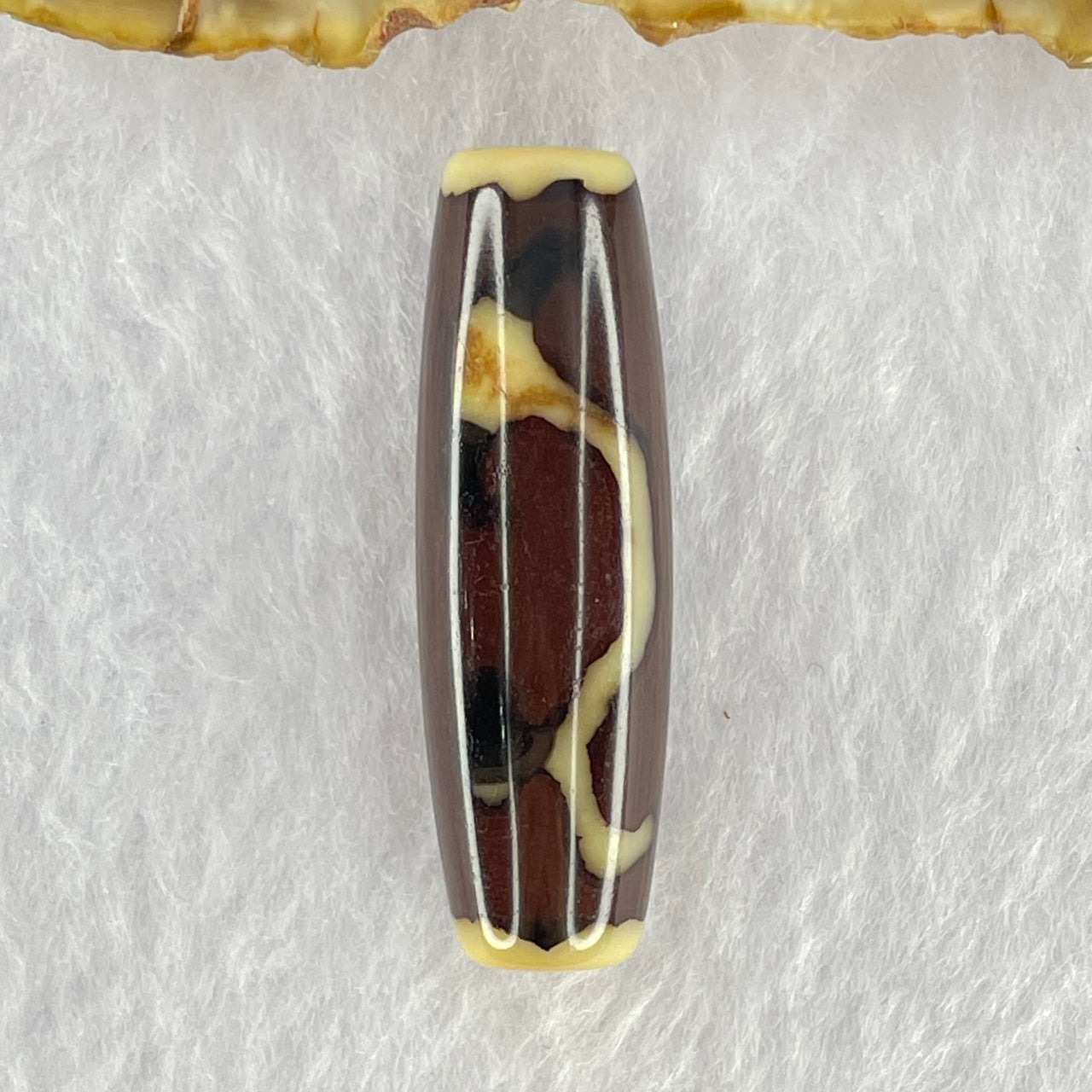 Natural Powerful Tibetan Old Oily Agate Ruyi Dzi Bead Heavenly Master (Tian Zhu) 如意天珠 8.47g 37.7 by 12.0mm - Huangs Jadeite and Jewelry Pte Ltd