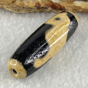 Natural Powerful Tibetan Old Oily Agate Dog Dzi Bead Heavenly Master (Tian Zhu) 狗天珠 9.11g 38.5 by 12.3mm - Huangs Jadeite and Jewelry Pte Ltd