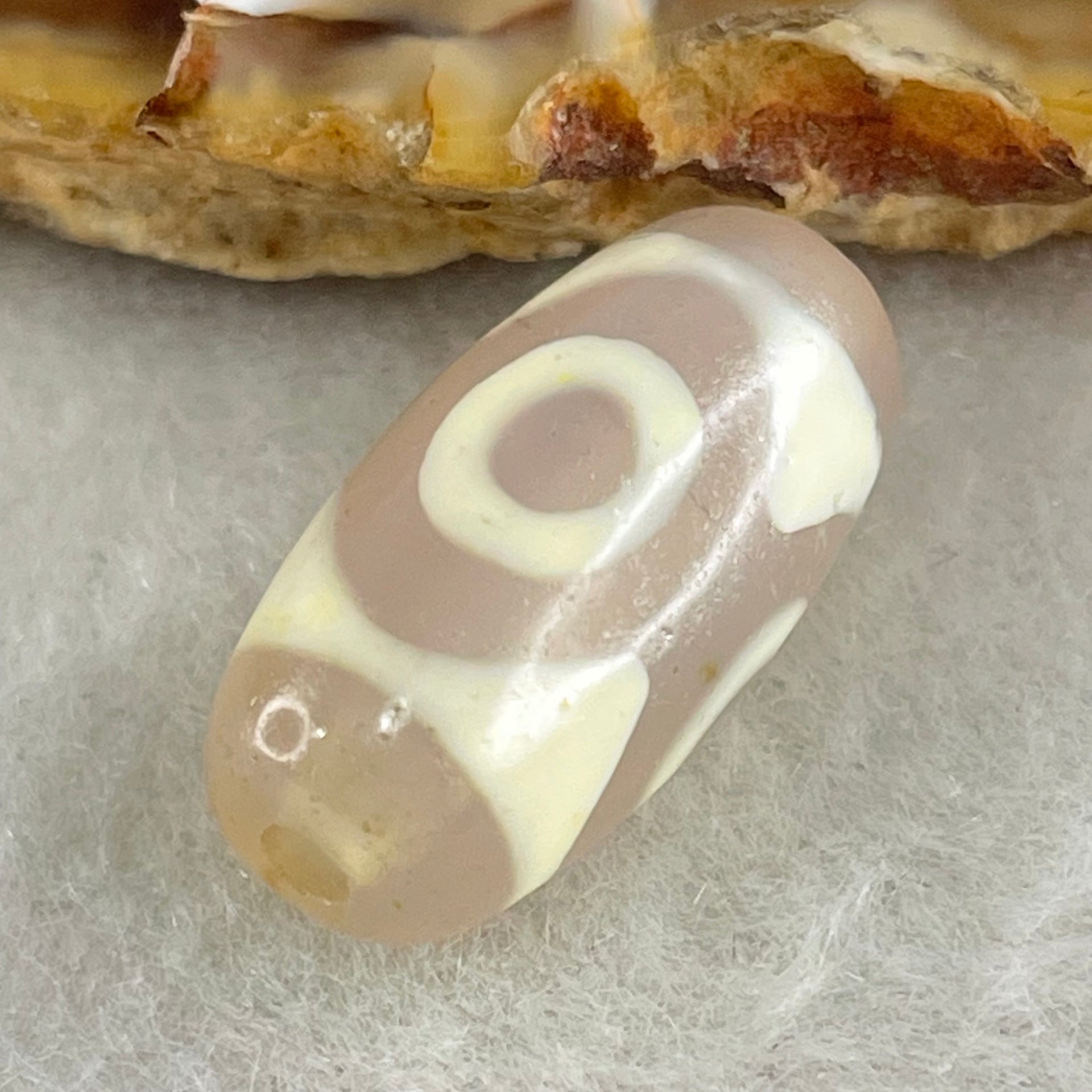 Natural Powerful Tibetan Old Oily Agate 3 Eyes Dzi Bead Heavenly Master (Tian Zhu) 三眼天诛 3.05g 20.2 by 10.1mm - Huangs Jadeite and Jewelry Pte Ltd