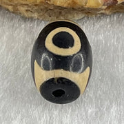 Natural Powerful Tibetan Old Oily Agate 3 Eyes Dzi Bead Heavenly Master (Tian Zhu) 三眼天诛 1.96g 13.8 by 10.0mm - Huangs Jadeite and Jewelry Pte Ltd