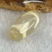 Natural Powerful Tibetan Old Oily Agate Tiger Tooth Daluo Dzi Bead Heavenly Master (Tian Zhu) 虎呀天诛 3.18g 20.1 by 10.4mm - Huangs Jadeite and Jewelry Pte Ltd
