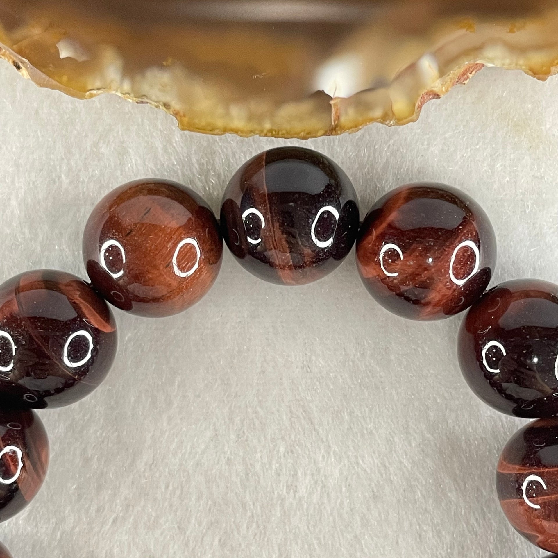 Natural Red Tiger's Eye Quartz Beads Bracelet 59.31g 16.5cm 14.1mm 15 Beads - Huangs Jadeite and Jewelry Pte Ltd