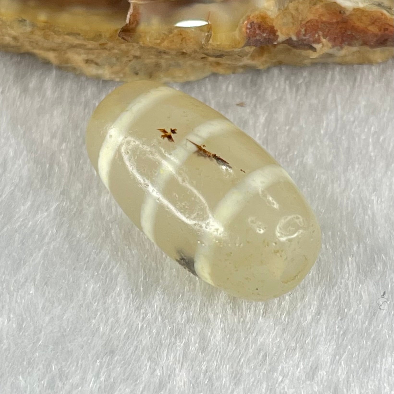 Natural Powerful Tibetan Old Oily Agate 3-Lines Dzi Bead Heavenly Master (Tian Zhu) 三行天诛 3.20g 19.8 by 10.4mm - Huangs Jadeite and Jewelry Pte Ltd