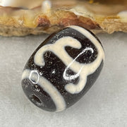 Natural Powerful Tibetan Old Oily Black White Agate Green Tara Dzi Bead Heavenly Master (Tian Zhu) 绿度母天珠 4.46g 17.8 by 12.9mm - Huangs Jadeite and Jewelry Pte Ltd